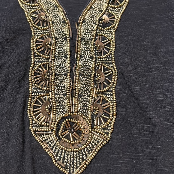 Lucky Brand V-Neck Top - Picture 11 of 11